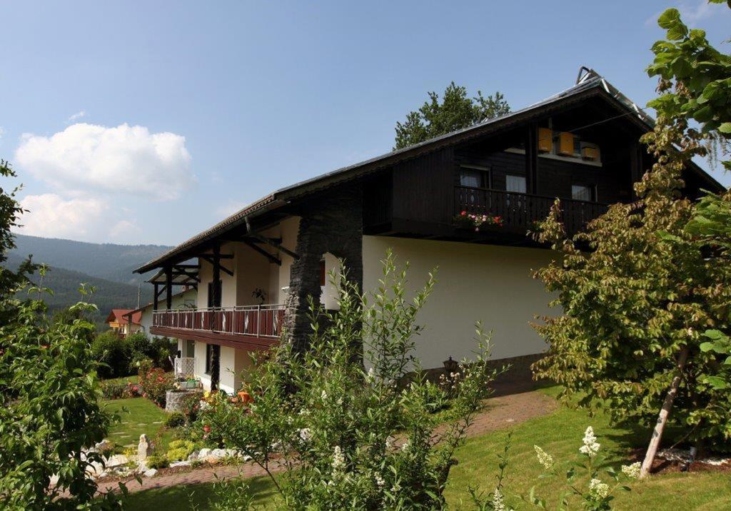 Ferienwohnungen Gaestehaus Schreiner Arrach Ngoại thất bức ảnh